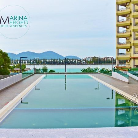 Marina Heights Hotel Residences Лумут Экстерьер фото